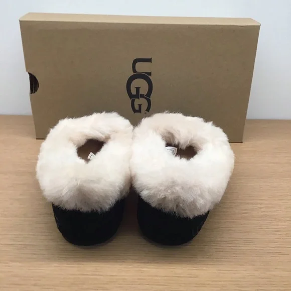 Ugg Kendyl black size 5 slipper - Picture 4 of 9